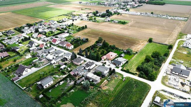 DZIAŁKA BUDOWLANA - NOWE OBORZYSKA - 815m2