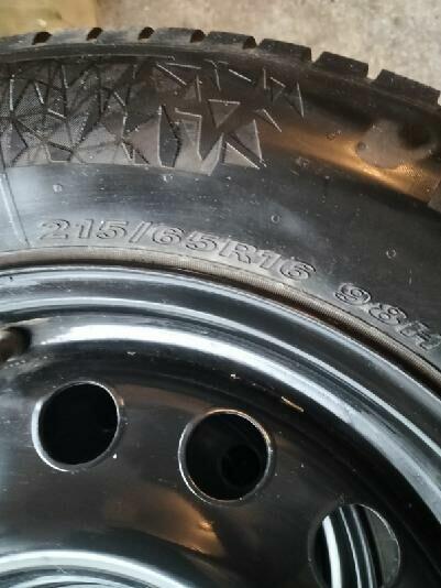 Sprzedam komplet kół i opon 215/65/16