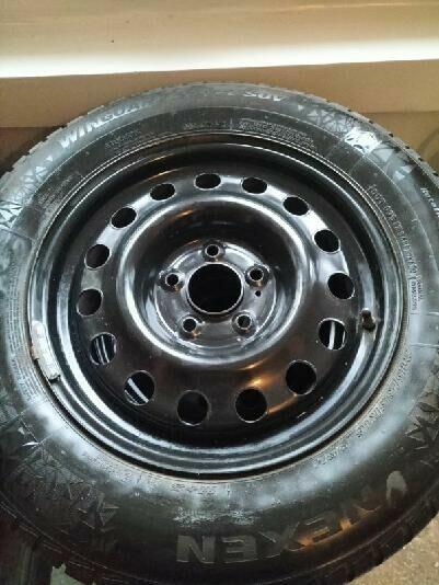 Sprzedam komplet kół i opon 215/65/16
