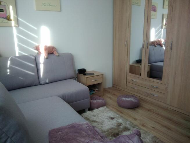 szafa czterodrzwiowa z lustrami