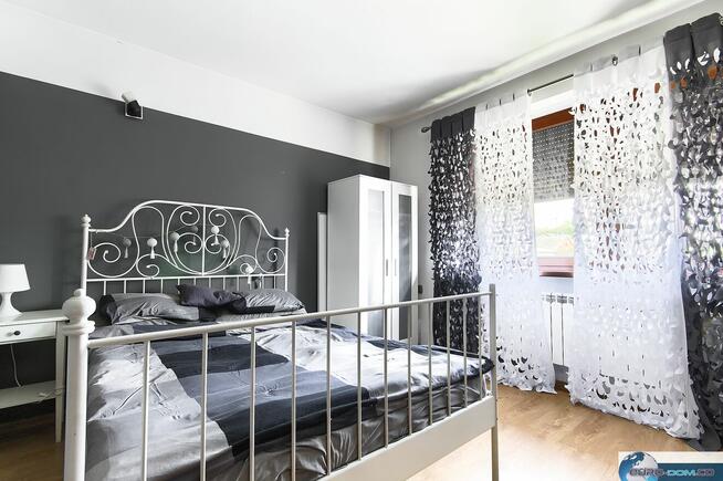 PRZESTRONNY DOM|POŚWIĘTNO | 6 POKOI