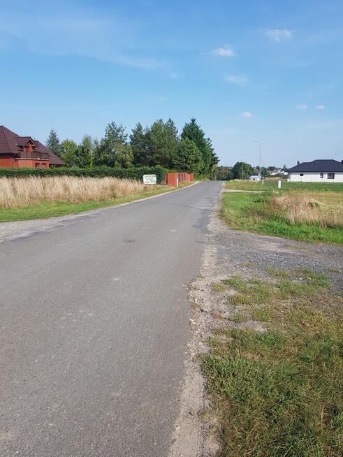 Sprzedam działkę budowlaną w Kraśnicy / CHORZEŃ