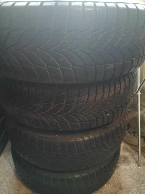 Sprzedam komplet kół i opon 215/65/16