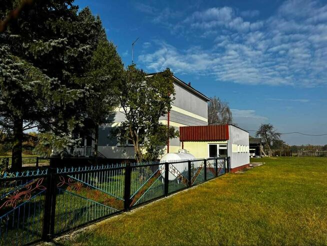 Duży dom z garażem w Błędnicy, gm. Małkinia Górna