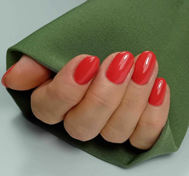 Manicure pedicure przedłużanie paznokci
