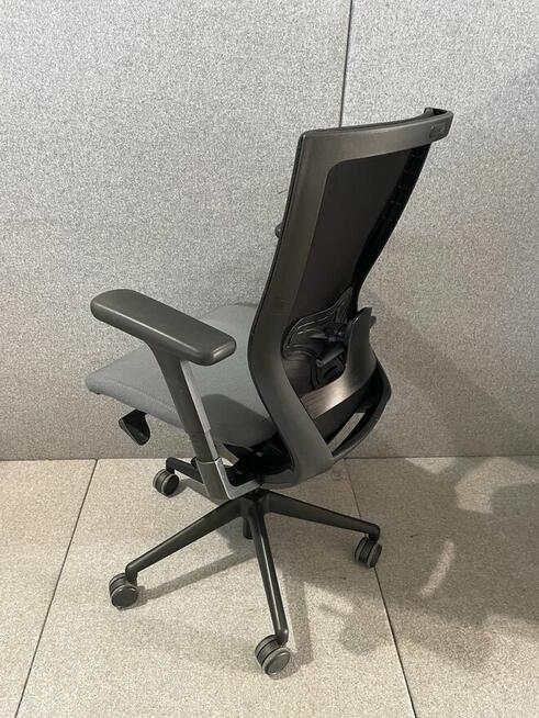 Fotel biurowy - Kolor Czarno -Grafitowy