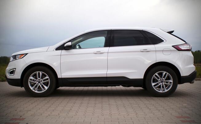 Ford Edge mały przebieg 4x4 2.0 turbo