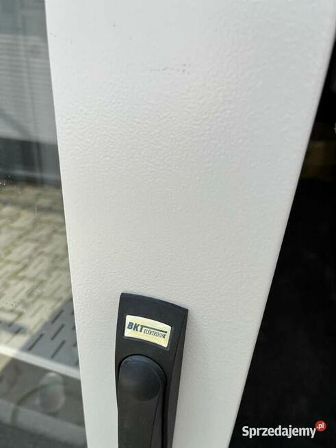 Szafa sieciowa teleinformatyczna