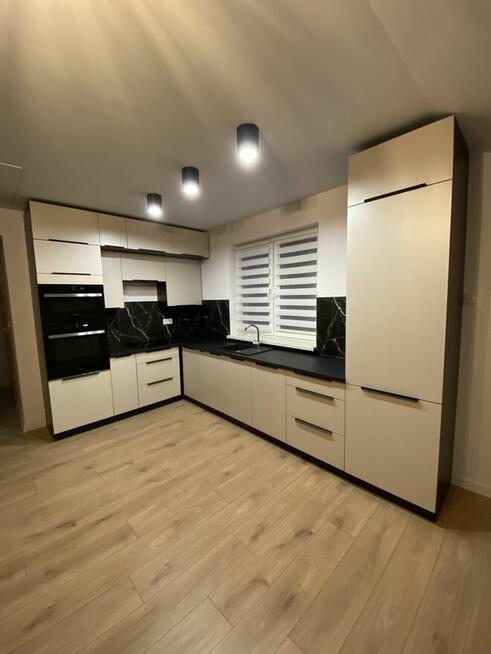 Montaż mebli IKEA, Agata, BRW, skręcanie, składanie mebli