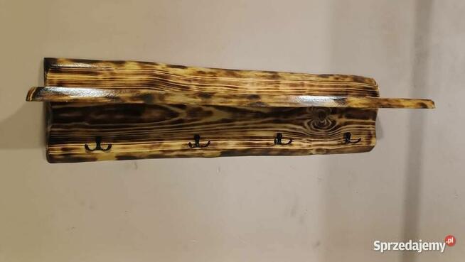 Wieszak na ubrania ścienny 80 cm opalane drewno lakierowane