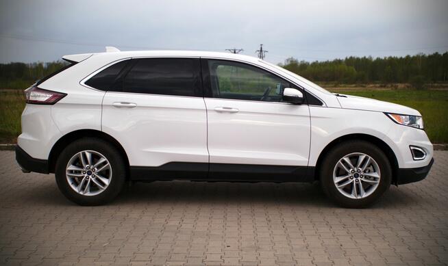 Ford Edge mały przebieg 4x4 2.0 turbo