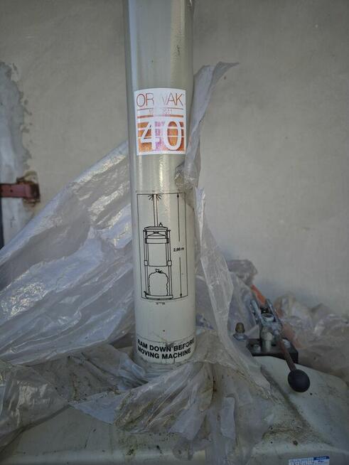 Belownica do odpadów Orwak 5030 – Prasowanie kartonów i foli