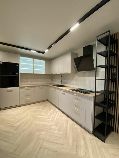 Montaż mebli IKEA, Agata, BRW, skręcanie, składanie mebli