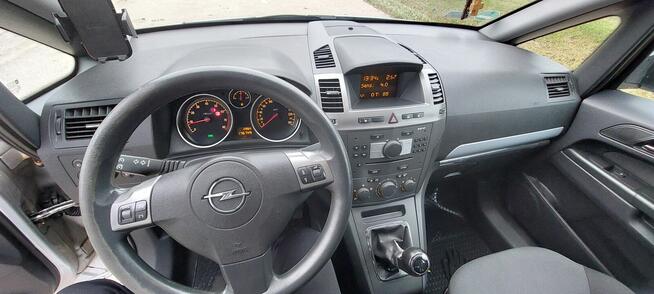 Opel Zafira 1.8 benzyna 2007 r.