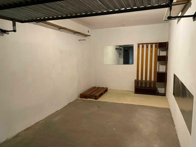 Garaż w budynku 3-poziomowym do wynajęcia