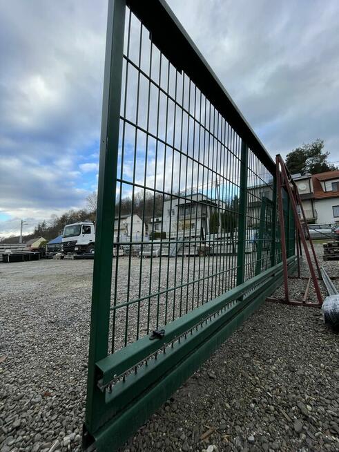 Brama przesuwna wraz z furtką Wiśniowski zielona #Transport