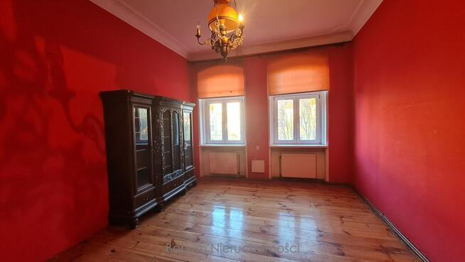 Na sprzedaż 5 pokojowe mieszkanie w Ząbkowicach Śl