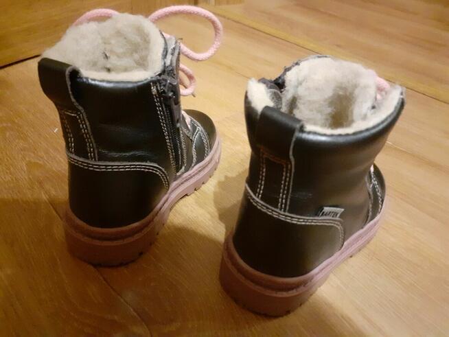 skórzane kozaki dziecięce marki BARTEK w rozmiarze: 21