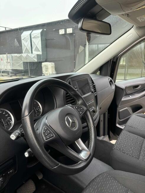 Wynajem Bus 9-cio osobowy z kierowcą Mercedes Vito