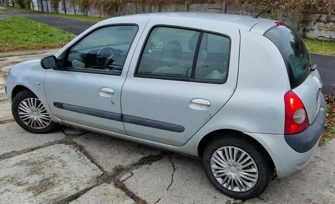 Renault Clio II 2004r. 1.5 dCi - 5 drzwi