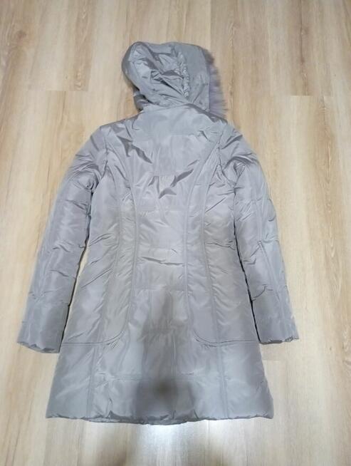 bardzo ciepła damska kurtka szaro-zimowa w rozm. L