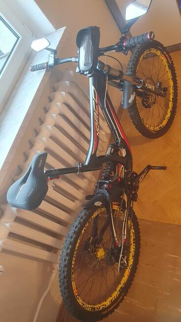 Rower wyczynowy zjazdowy cross dh