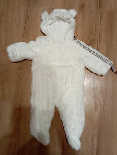 bardzo ciepły kombinezon zimowy biały dziecięcy w rozm. 68
