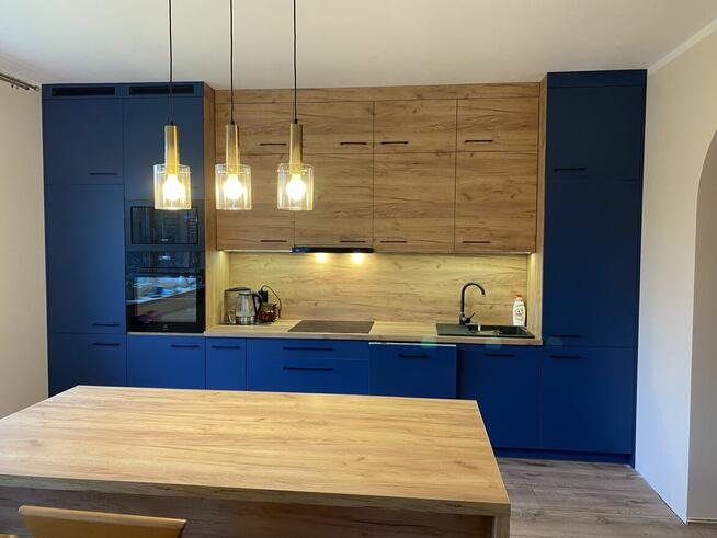 Stolarka ,meble na wymiar .