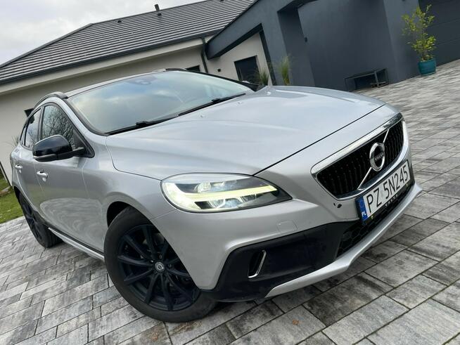 Volvo V40 Cross Country 2.0 D3 150KM Automat Navi Full Led Panorama Zarejestrowany w Polsce!