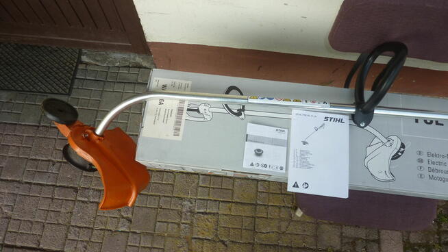 Kosa elektryczna Stihl FSE 81 moc 1000W.Kompletna, nieużywana