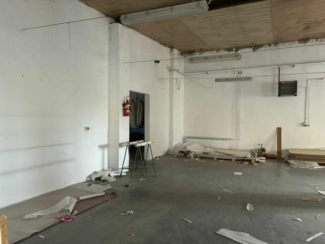 Duży lokal po stolarni z podjazdem dla TIR