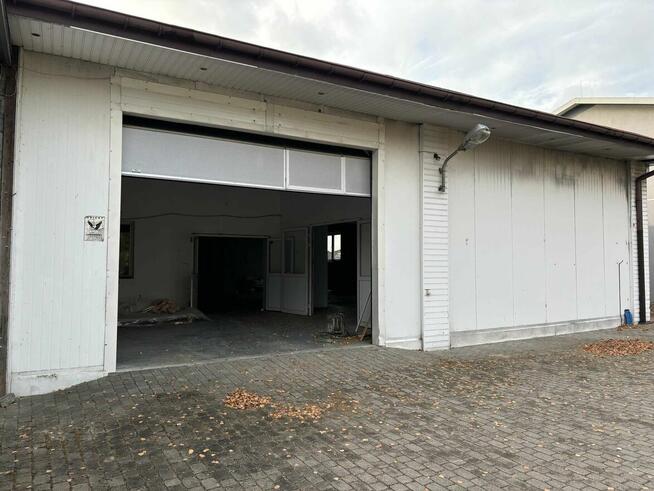 Duży lokal po stolarni z podjazdem dla TIR