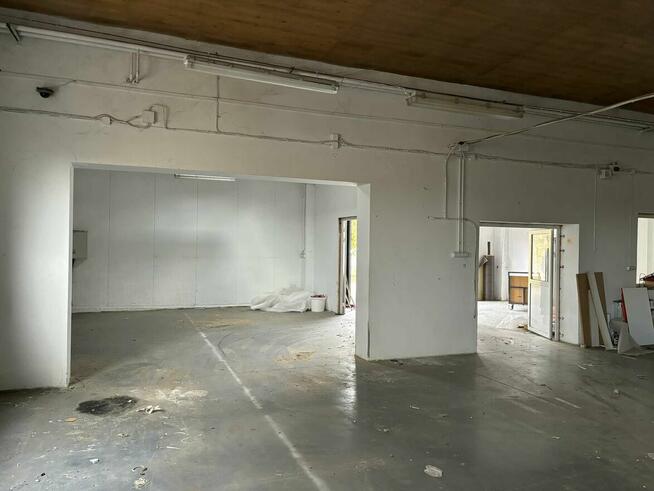 Duży lokal po stolarni z podjazdem dla TIR