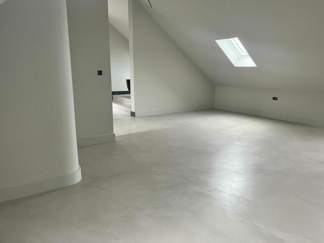 Mikrocement, mikrobeton, posadzki z mikrocementu