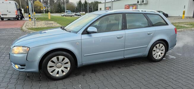 AUDI A4 B7 KOMBI 2000B+GAZ !!!