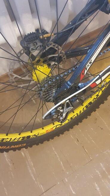 Rower wyczynowy zjazdowy cross dh