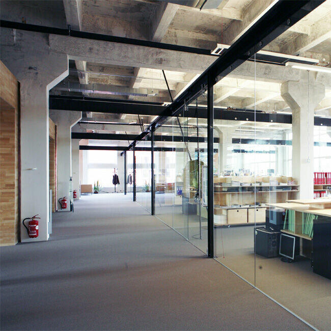 Codzienne sprzątanie biur – klucz do sukcesu w każdej firmie