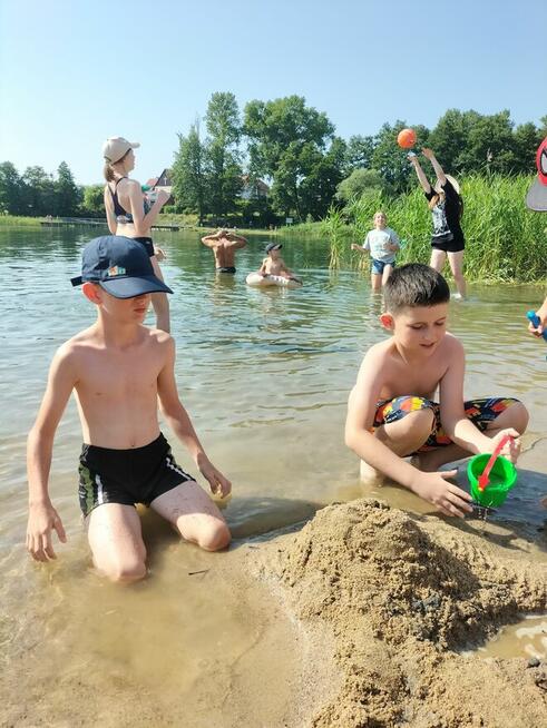 NERF & PRZYGODA – OBÓZ DLA DZIECI W CZAPLINKU 2025