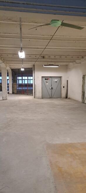 Syndyk wynajmie magazyn o powierzchni 449 m2