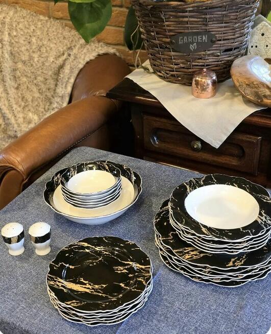 269 zł Zestaw obiadowy 27 elementów biało czarny