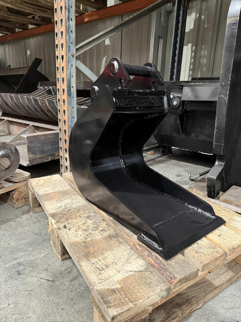 Łyżka podsiębierna do gliny 30cm 2,6-3,5t