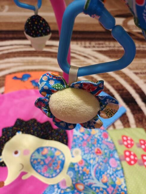 mata edukacyjna dla niemowlęcia w bardzo dobrym stanie