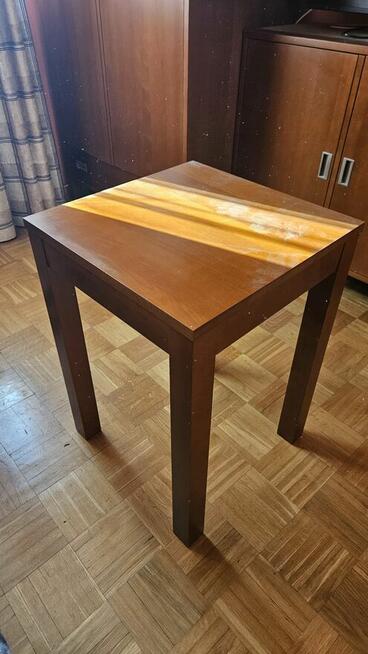 Sprzedam meble niezniszczone.