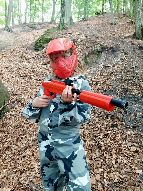 NERF & PRZYGODA – OBÓZ DLA DZIECI W CZAPLINKU 2025