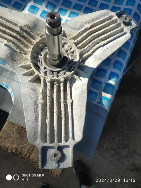 Krzyżak pralki Miele, bęben