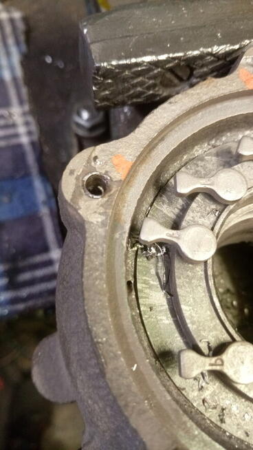 Profesjonalne rozwiercanie otworów w żeliwach turbosprężarek