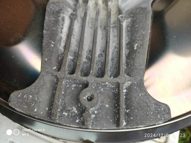 Krzyżak pralki Miele, bęben