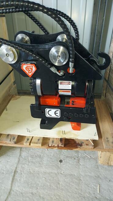 Powertilt ze złączem hydraulicznym do 1.5t do 2,5t