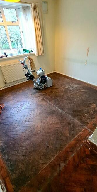 Cyklinowanie parkietów – Profesjonalnie, szybko