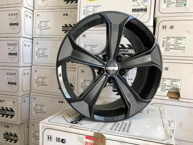 Felgi Momo Sentry Black 8,5x19 5x120 et20 BMW